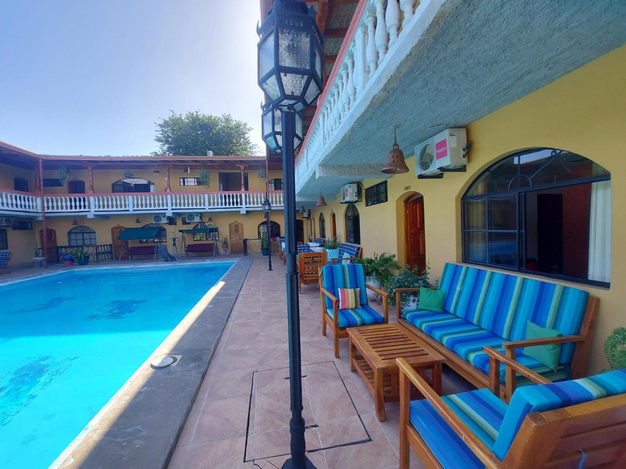 Hotel Cordoba Granada Eksteriør billede